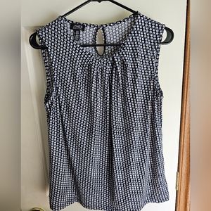 Jones New York Geometric Patterned Sleeveless Top